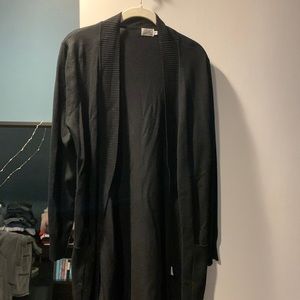 Women’s long cardigan sweater